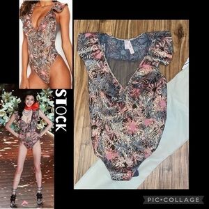 Victoria’s Secret womens bodysuit Large top shirt shine brocade ruffle grey gold